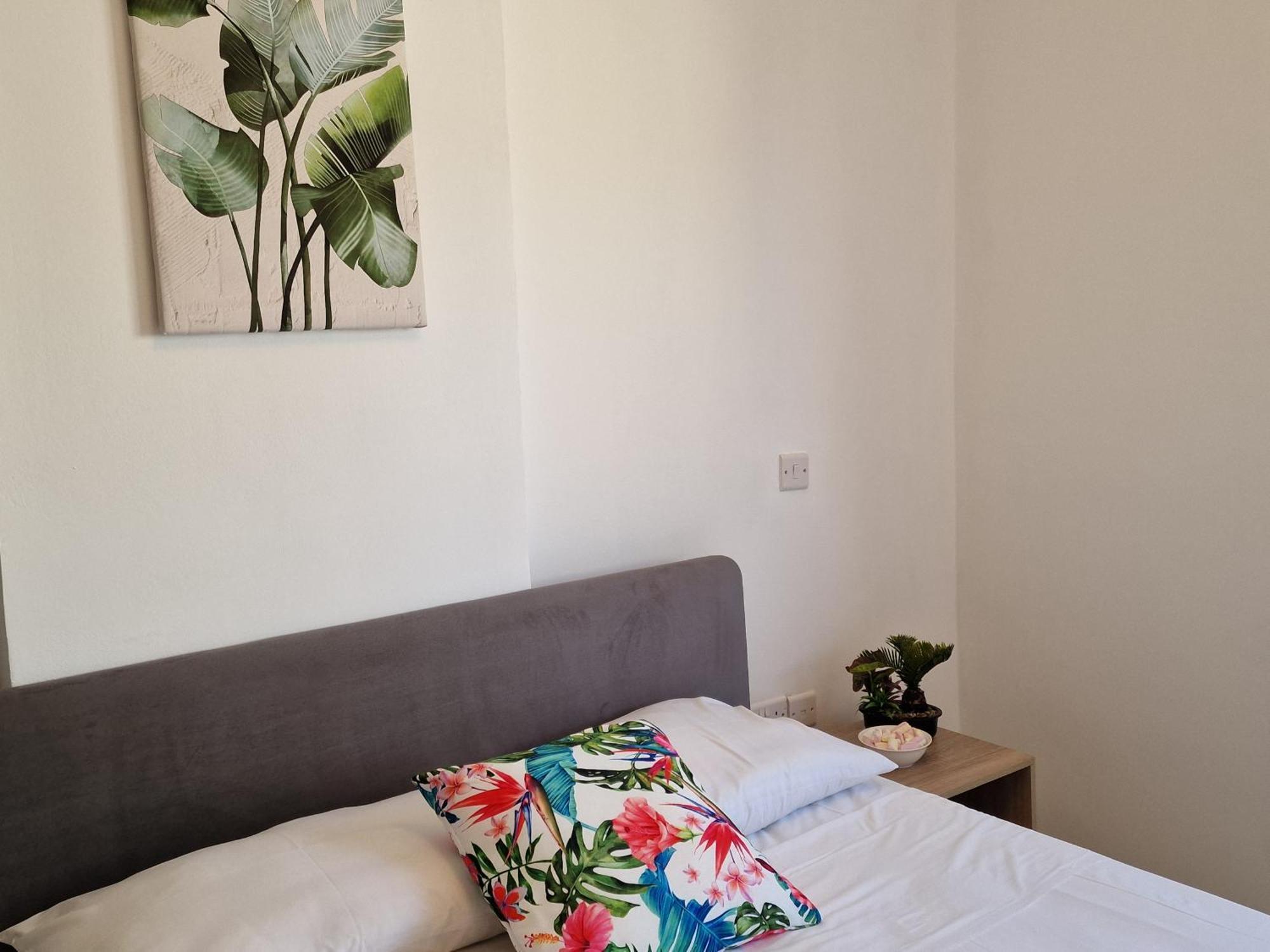 Tropical Paradise 200M From Finikoudes Beach Larnaca Zewnętrze zdjęcie