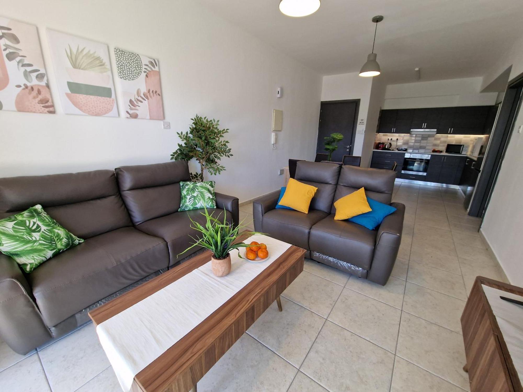 Tropical Paradise 200M From Finikoudes Beach Larnaca Zewnętrze zdjęcie